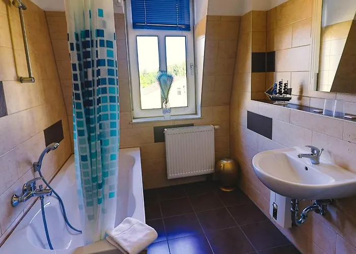 Ryde & Hyde Budget Szálloda